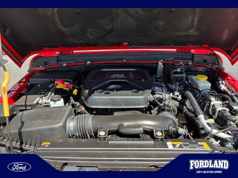 Used 2022 Jeep Wrangler Unlimited Sport AWD/4WD image 22