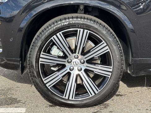 Used 2024 Volvo XC90 T8 Plus w/ Protection Package Premier image 33