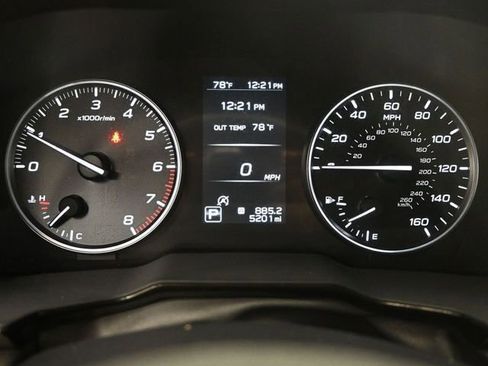 Certified 2025 Subaru Outback Premium w/ Popular Package #1A AWD/4WD image 10