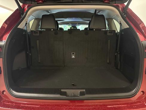 Certified 2025 Toyota Highlander XLE AWD/4WD image 31