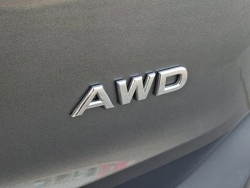 Used 2021 Nissan Rogue S AWD/4WD image 30