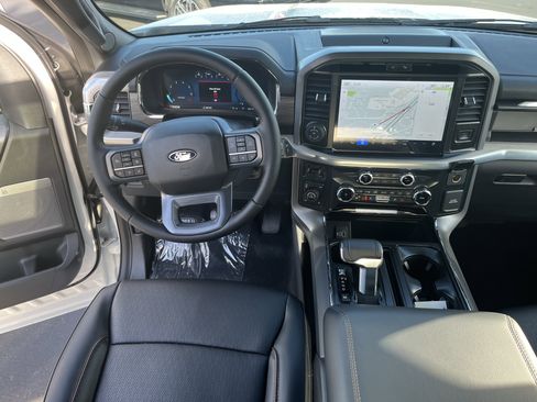 New 2025 Ford F150 Lariat w/ Equipment Group 501A Mid image 10