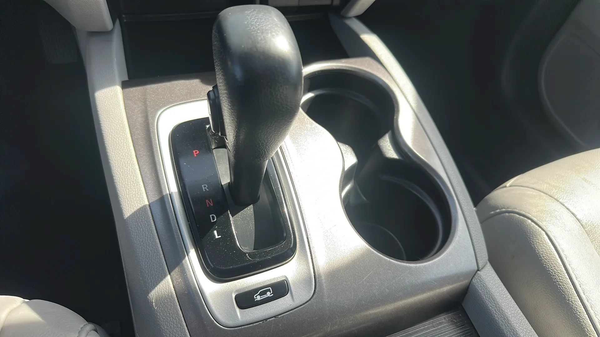 Used 2017 Honda Pilot EX-L image 19