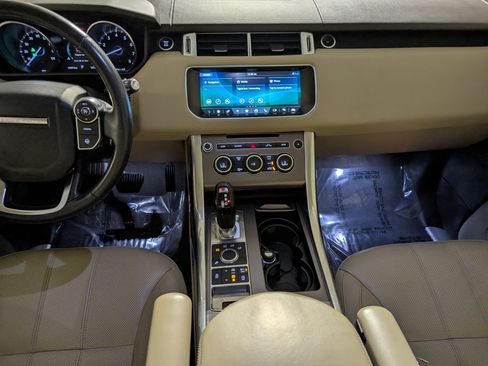 Used 2017 Land Rover Range Rover Sport HSE AWD/4WD image 7