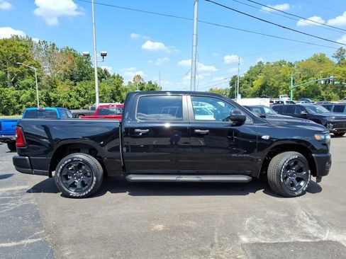 New 2026 RAM 1500 Express AWD/4WD image 2