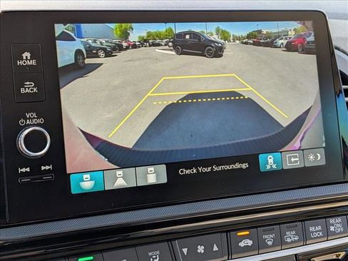 New 2026 Honda Odyssey Touring image 13