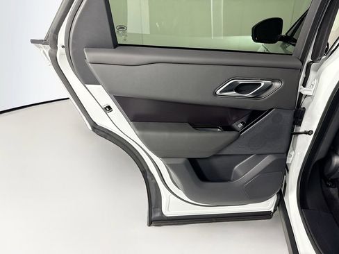 New 2026 Land Rover Range Rover Velar Dynamic SE AWD/4WD image 28