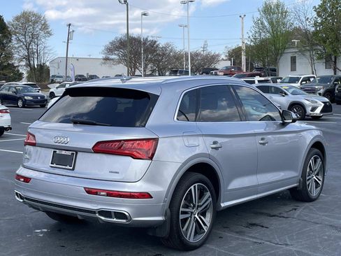 Used 2020 Audi Q5 e Prestige w/ Prestige Package image 7