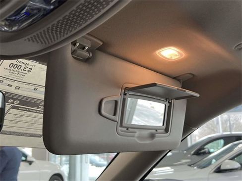 New 2026 Mercedes-Benz GLB 250 4MATIC image 30