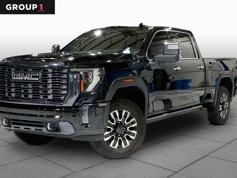 Used 2024 GMC Sierra 2500 Denali Ultimate AWD/4WD image 1