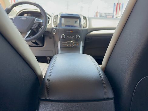 Certified 2019 Ford Edge SEL w/ Equipment Group 201A AWD/4WD image 30