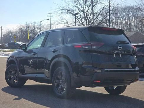 New 2026 Nissan Rogue SV w/ Cold Weather Package image 18