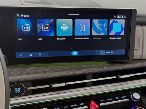 Used 2024 Hyundai Santa Fe Calligraphy FWD image 18