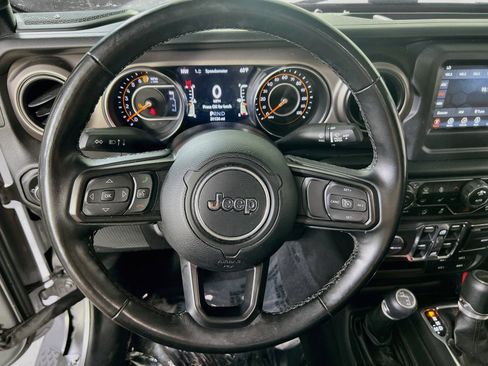 Used 2020 Jeep Gladiator Sport w/ Quick Order Package 24S AWD/4WD image 11