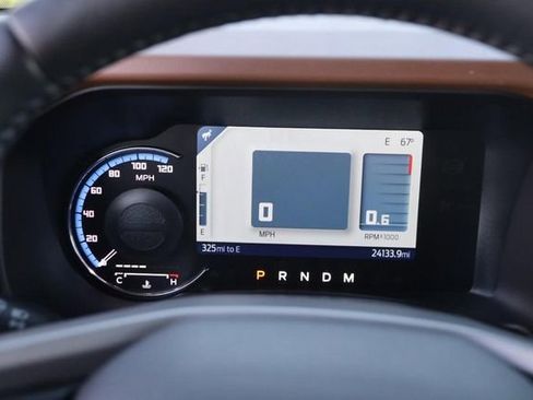 Used 2024 Ford Bronco Outer Banks AWD/4WD image 15