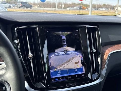 Used 2024 Volvo S60 B5 Plus image 20