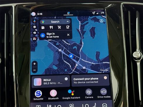 New 2026 Volvo V60 B5 Cross Country Plus w/ Climate Package image 13