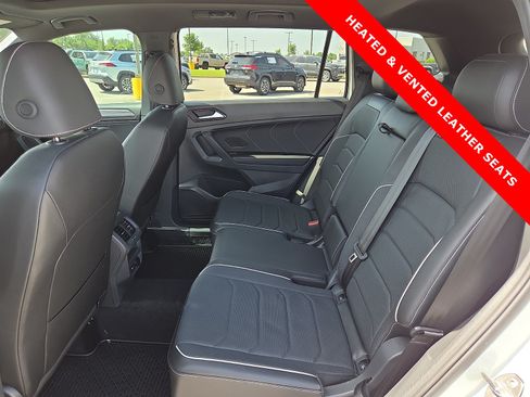 Used 2024 Volkswagen Tiguan SEL R-Line AWD/4WD image 10