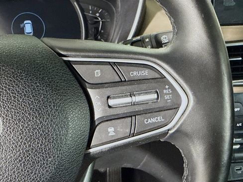 Used 2020 Hyundai Santa Fe Limited image 15