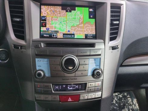 Used 2013 Subaru Outback 2.5i Limited w/ Special Appearance Pkg image 13