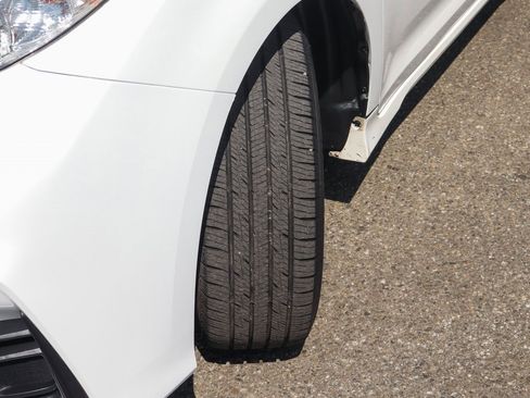 Used 2019 Toyota Sienna LE image 44