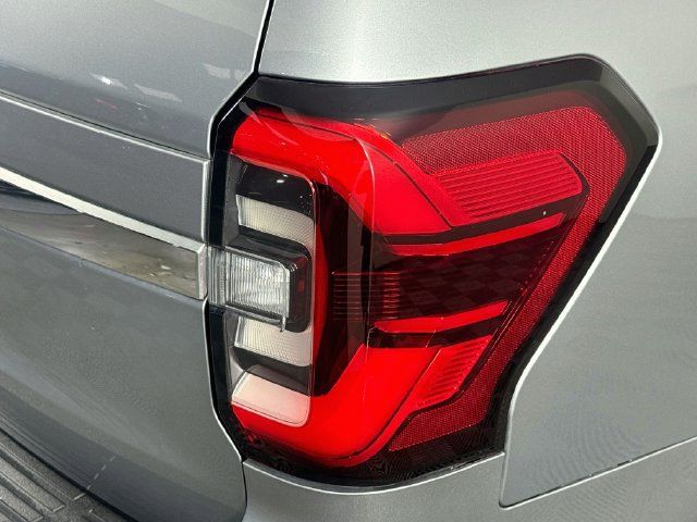 Used 2022 Ford Expedition Limited AWD/4WD image 30