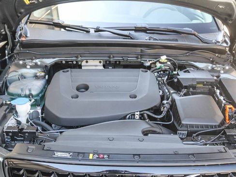 New 2026 Volvo XC40 B5 Ultra w/ Climate Package AWD/4WD image 27