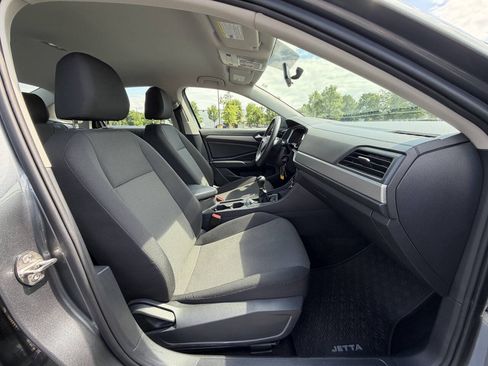 Used 2019 Volkswagen Jetta S w/ Driver Assistance Package FWD image 16