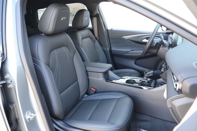 New 2026 Buick Envista Sport Touring w/ Convenience I Package FWD image 20