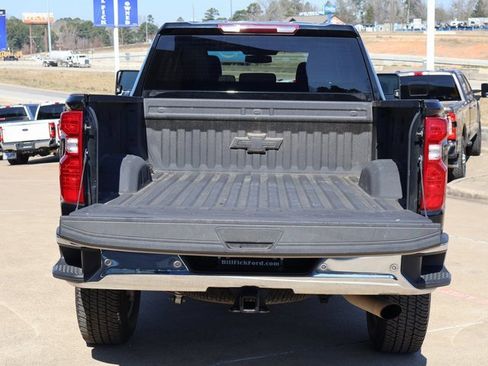 Used 2022 Chevrolet Silverado 2500 LT w/ All Star Edition image 5