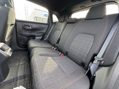 Used 2023 Honda HR-V Sport image 12