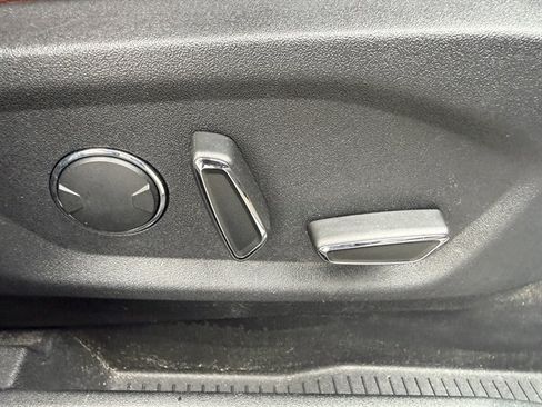 Used 2019 Ford Edge Titanium w/ Equipment Group 301A image 51