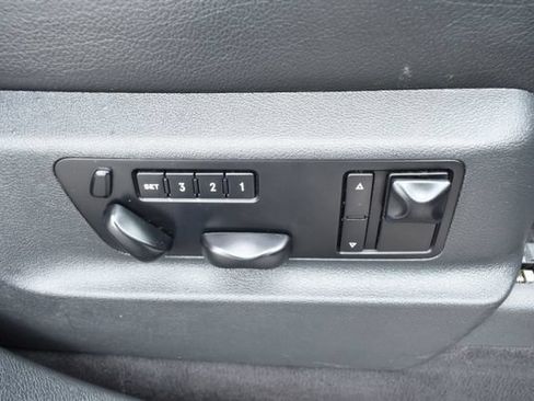 Used 2010 Porsche Cayenne AWD/4WD image 46