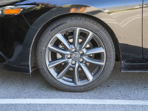 Used 2021 MAZDA MAZDA3 s image 9