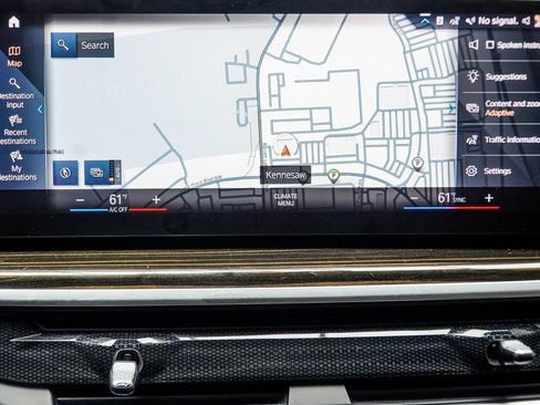 Used 2023 BMW X7 xDrive40i w/ M Sport Package AWD/4WD image 23