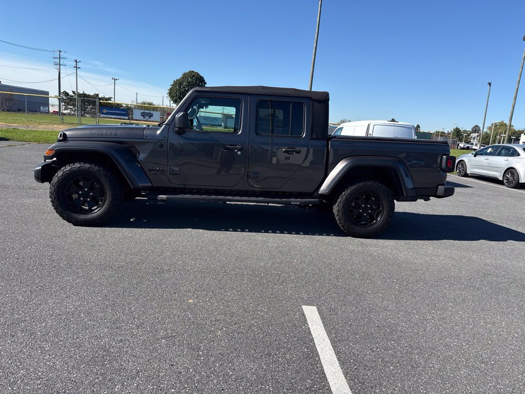 Used 2021 Jeep Gladiator Sport AWD/4WD image 2