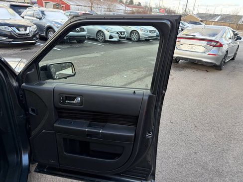 Used 2017 Ford Flex SEL w/ Equipment Group 202A image 18