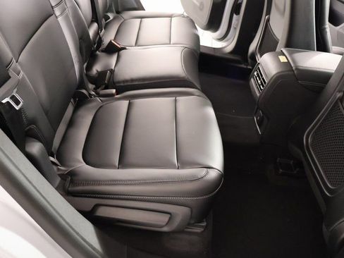 New 2026 Lincoln Corsair Premiere image 15