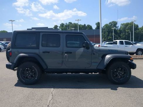 Used 2023 Jeep Wrangler Unlimited w/ 8.4" Radio Group AWD/4WD image 3