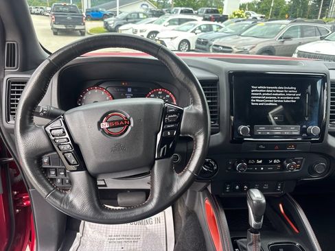 Used 2024 Nissan Frontier PRO-4X w/ Pro Convenience Package AWD/4WD image 9