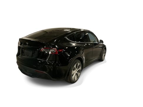 Certified 2023 Tesla Model Y Long Range AWD/4WD image 6
