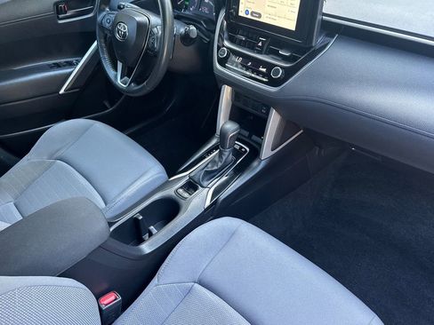 Used 2024 Toyota Corolla Cross AWD Hybrid image 15