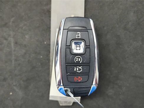 Used 2018 Lincoln MKZ Select w/ Technology Package FWD image 21
