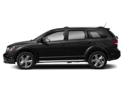 Used 2019 Dodge Journey SE w/ Blacktop Package