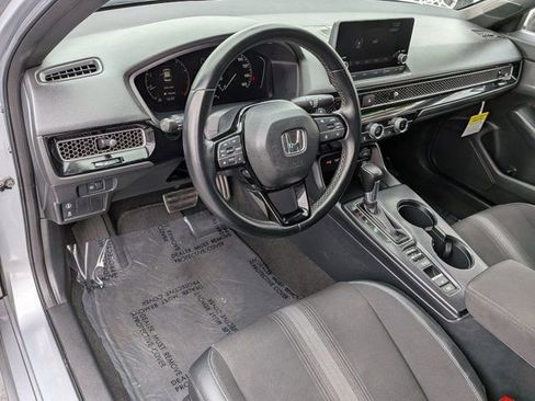 Used 2023 Honda Civic Sport image 15