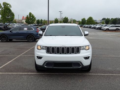Used 2020 Jeep Grand Cherokee Limited RWD image 2