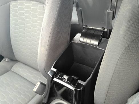 Used 2021 Toyota Corolla SE FWD image 47