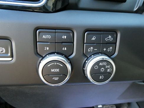 Certified 2024 GMC Sierra 1500 Denali image 26