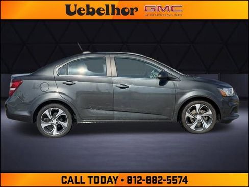 Used 2020 Chevrolet Sonic Premier image 3