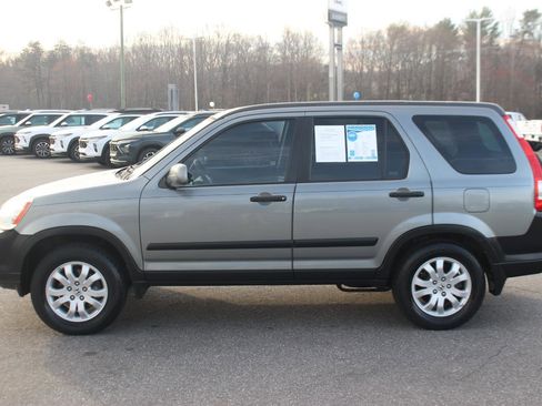 Used 2005 Honda CR-V EX image 4